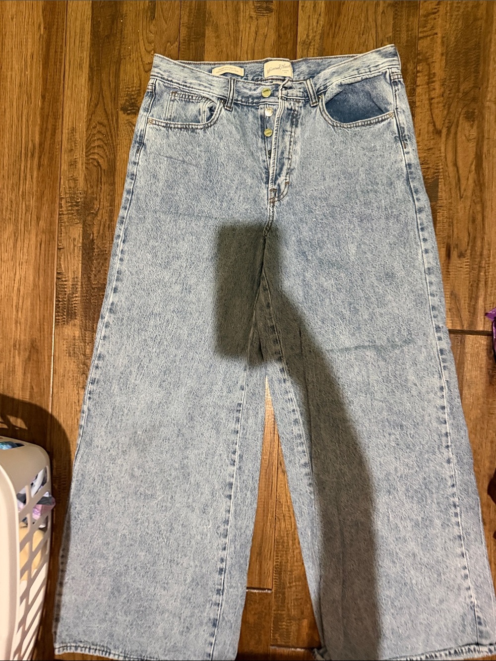 Universal Thread Light Blue High-Waist Wide Leg Jeans